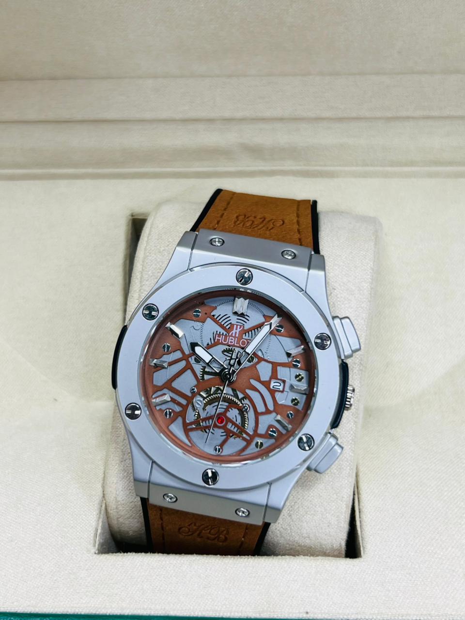 Hublot Classic Fusion Skeleton Dial Men's Watch – Rose Gold & Black Rubber Strap