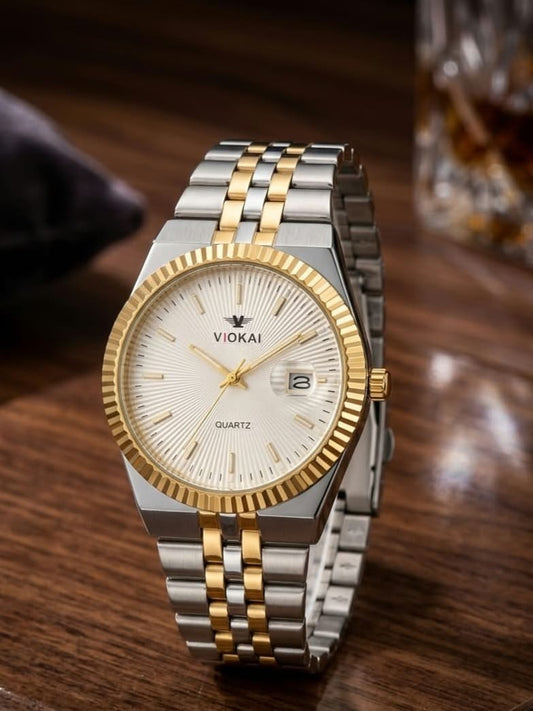 VIOKAI Two-Tone Classic Quartz Watch – Fluted Gold Bezel & Champagne Dial